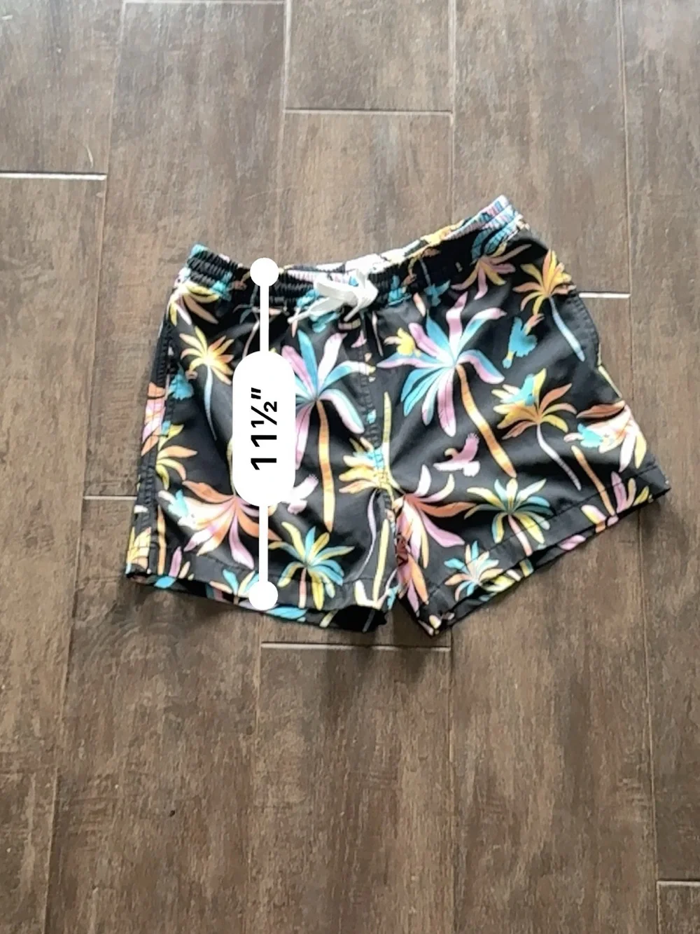 chubbies Boys Black Light Nights Swim Trunks Lined Drawstring Pocket Sz M 10/12